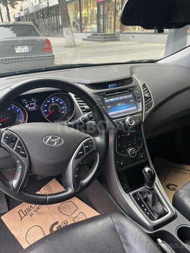 Hyundai Elantra 2013, 312,213 km - 1.8 л - Sumqayıt