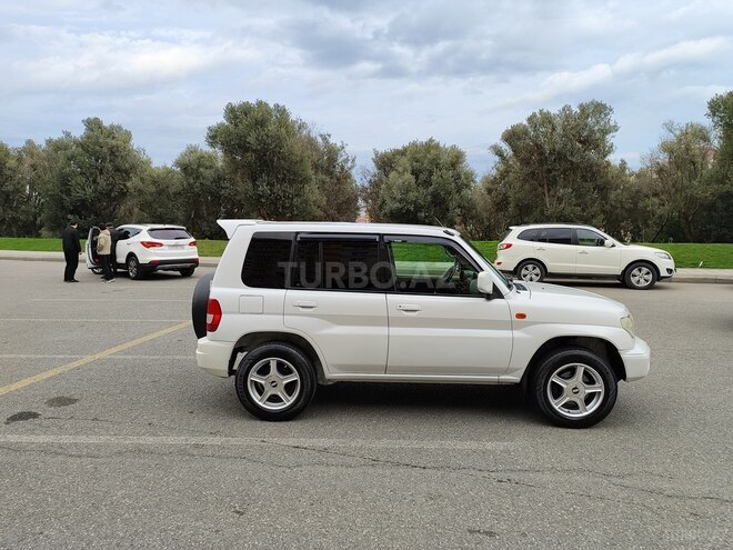 Mitsubishi Pajero io 1999, 262,167 km - 1.8 l - Bakı