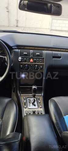 Mercedes E 220 1998, 367,353 km - 2.2 l - İmişli