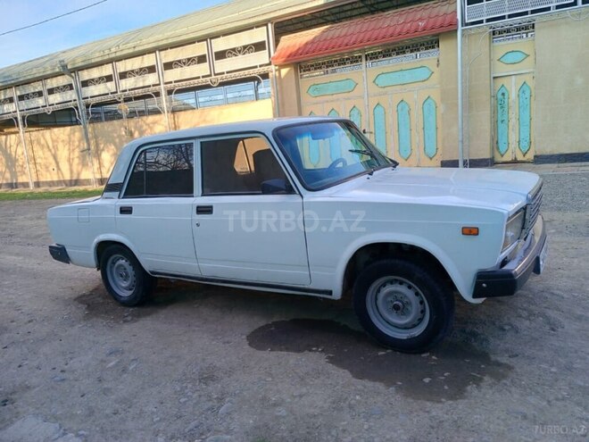 LADA (VAZ) 2107 2004, 250,000 km - 1.5 l - Tovuz