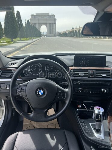 BMW 320 2014, 260,000 km - 2.0 l - Gəncə