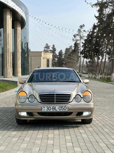 Mercedes E 240 2000, 327,000 km - 2.4 l - Bakı