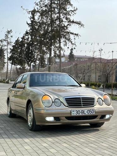 Mercedes E 240 2000, 327,000 km - 2.4 l - Bakı