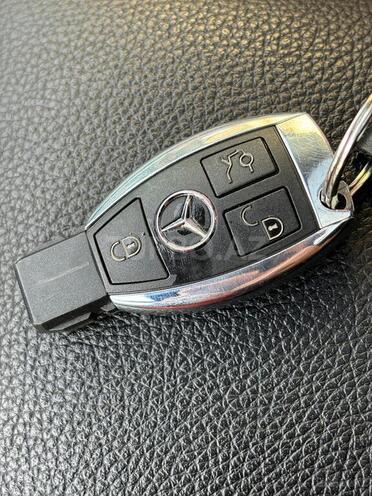 Mercedes E 240 2000, 327,000 km - 2.4 l - Bakı