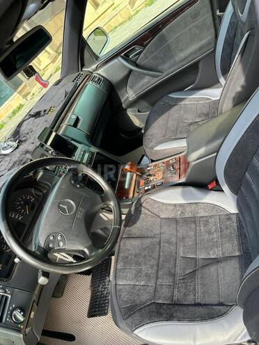 Mercedes E 240 2000, 327,000 km - 2.4 l - Bakı
