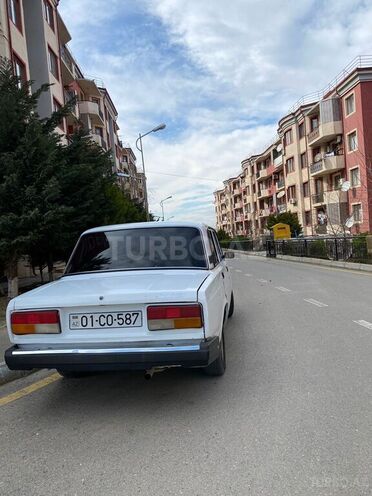 LADA (VAZ) 2107 2003, 220,000 km - 1.6 l - Bakı