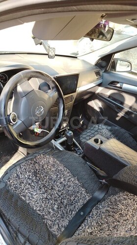 Opel Astra 2006, 270,000 km - 1.3 l - Gəncə