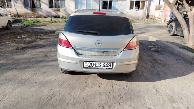 Opel Astra 2006, 270,000 km - 1.3 l - Gəncə