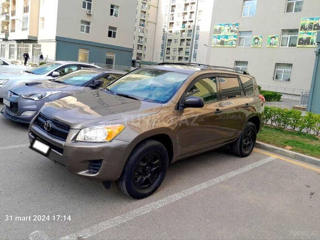 Toyota RAV4 2011, 213,000 km - 2.4 l - Bakı