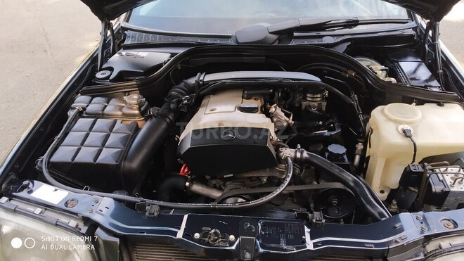 Mercedes C 220 1999, 320,000 km - 2.2 л - Mingəçevir
