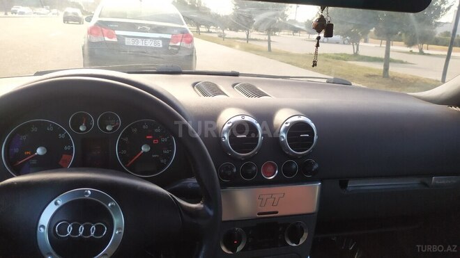 Audi TT 1999, 240,000 km - 1.8 l - Bakı