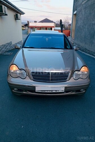 Mercedes C 240 2002, 244,667 km - 2.4 л - Balakən