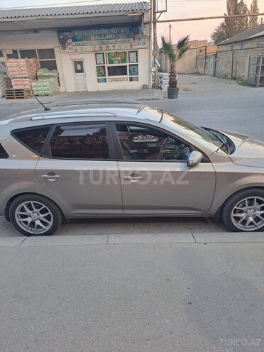 Kia Ceed 2010, 200,600 km - 1.6 л - Bakı