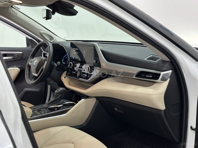 Toyota Highlander 2023, 10,480 km - 2.5 l - Bakı