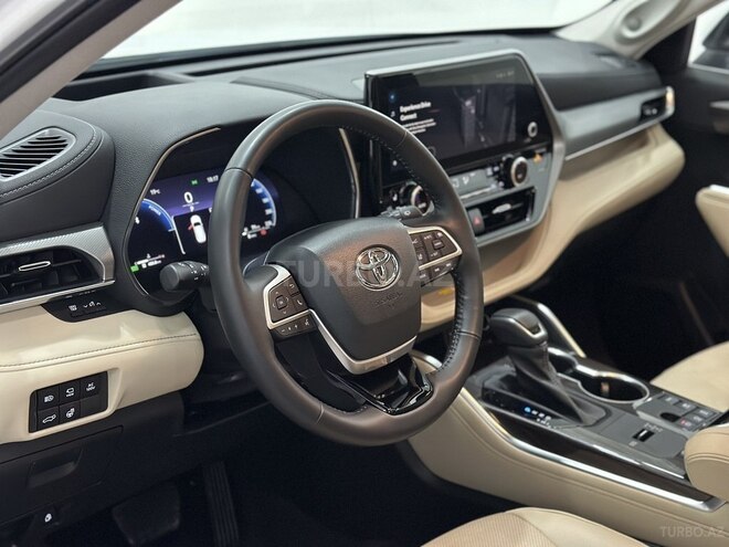 Toyota Highlander 2023, 10,480 km - 2.5 l - Bakı