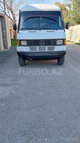 Mercedes 208 D 1994, 800,000 km - 2.2 л - Tərtər