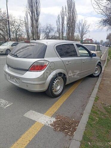 Opel Astra 2006, 332,944 km - 1.3 л - Qəbələ