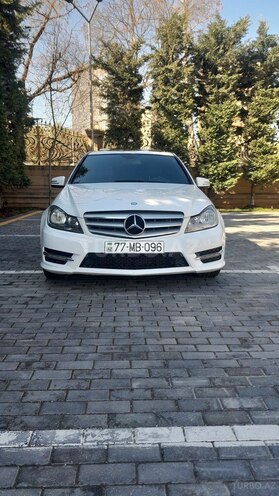 Mercedes C 250 2014, 220,300 km - 1.8 l - Bakı