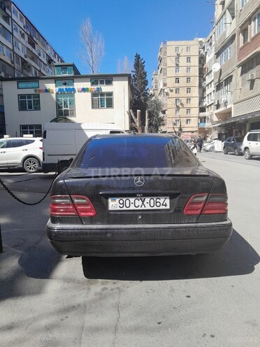 Mercedes E 280 1998, 367,000 km - 2.8 l - Bakı