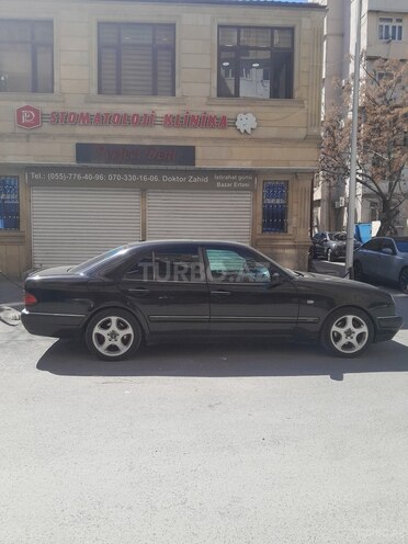 Mercedes E 280 1998, 367,000 km - 2.8 l - Bakı