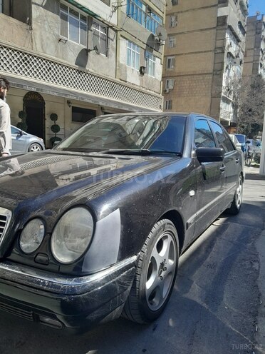 Mercedes E 280 1998, 367,000 km - 2.8 l - Bakı