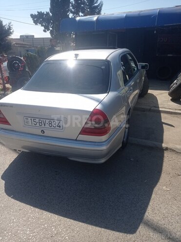 Mercedes C 200 1997, 352,000 km - 2.0 л - Bakı