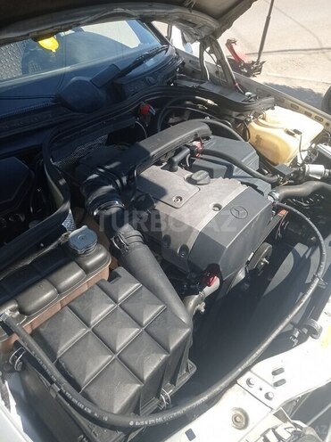 Mercedes C 200 1997, 352,000 km - 2.0 л - Bakı