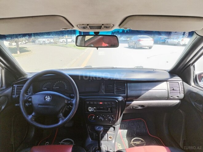 Opel Vectra 1997, 265,411 km - 1.8 l - Bakı