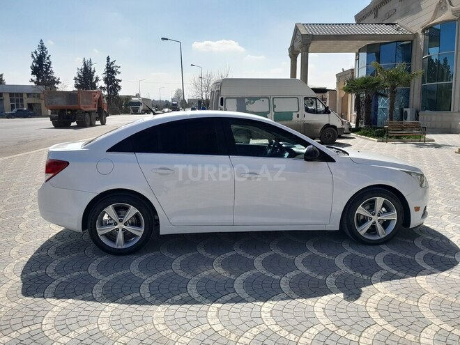Chevrolet Cruze 2011, 320,000 km - 1.4 l - Gəncə