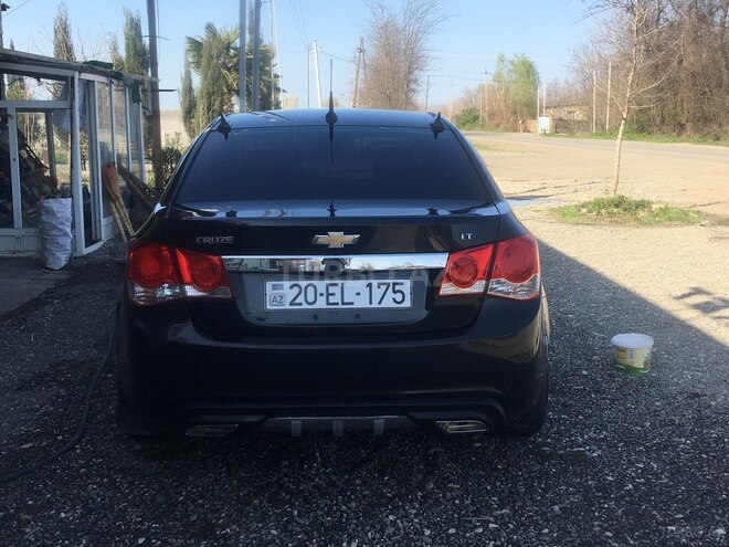 Chevrolet Cruze 2014, 253,785 km - 1.4 l - Ağcabədi