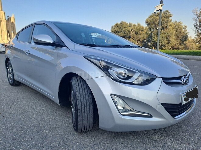 Hyundai Elantra 2015, 127,971 km - 1.6 l - Bakı