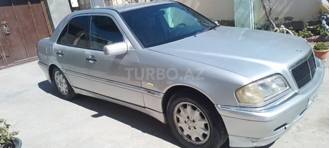 Mercedes C 220 1997, 450,000 km - 2.2 l - Sumqayıt