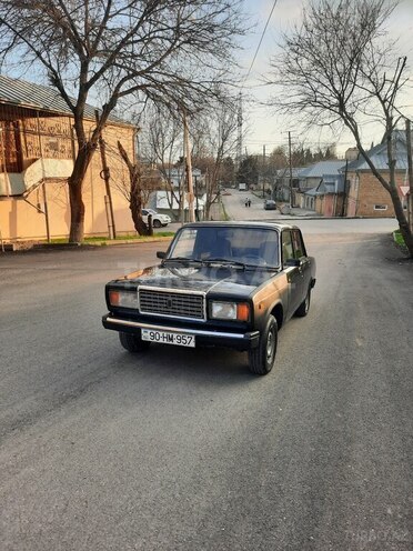 LADA (VAZ) 2107 2010, 124,000 km - 1.6 l - Şamaxı