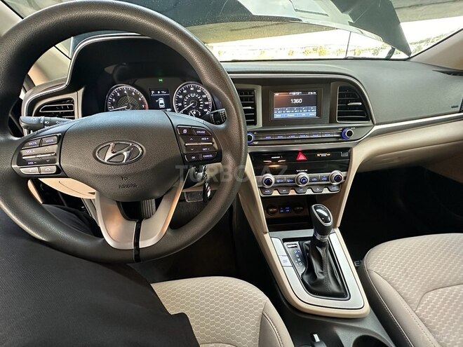 Hyundai Elantra 2020, 16,000 km - 2.0 l - Bakı