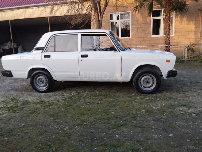 LADA (VAZ) 2107 2009, 250,000 km - 1.6 л - Balakən