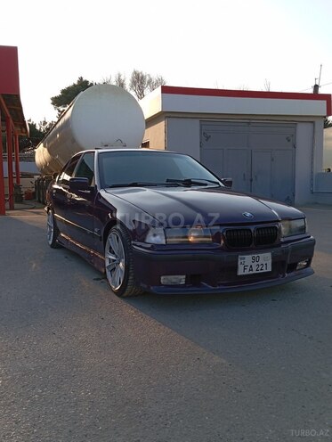 BMW 320 1995, 324,560 km - 2.0 l - Sumqayıt