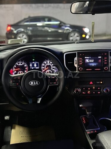 Kia Sportage 2018, 136,000 km - 2.4 l - Sumqayıt