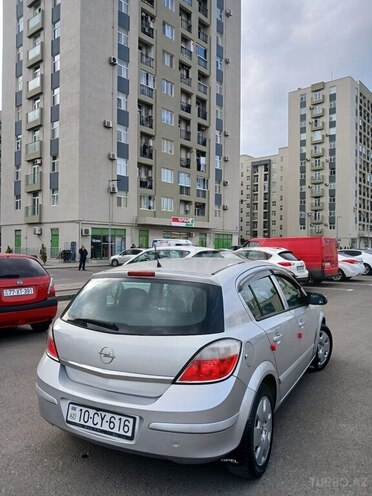Opel Astra 2005, 217,000 km - 1.4 л - Bakı