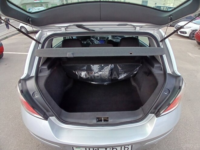 Opel Astra 2005, 217,000 km - 1.4 л - Bakı