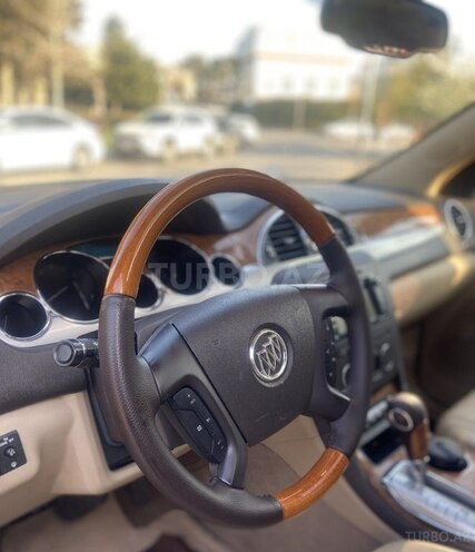 Buick Enclave 2008, 220,000 km - 3.6 l - Bakı