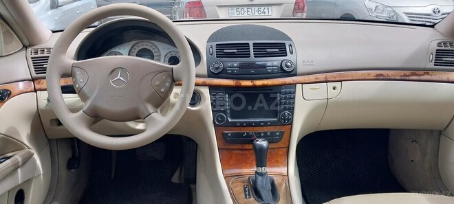 Mercedes E 320 2003, 365,000 km - 3.2 l - Bakı