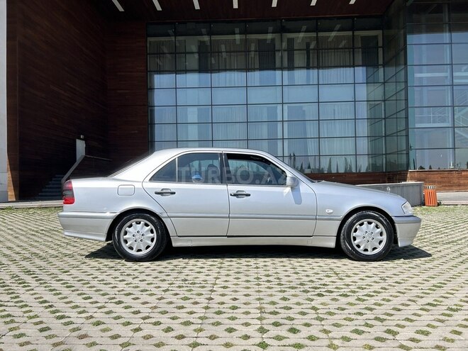 Mercedes C 240 1999, 267,000 km - 2.4 л - Şəmkir