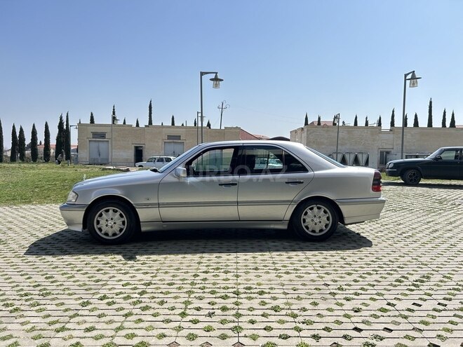 Mercedes C 240 1999, 267,000 km - 2.4 л - Şəmkir