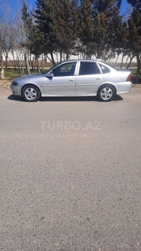Opel Vectra 1999, 391,617 km - 1.6 l - Sumqayıt