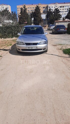 Opel Vectra 1999, 391,617 km - 1.6 l - Sumqayıt