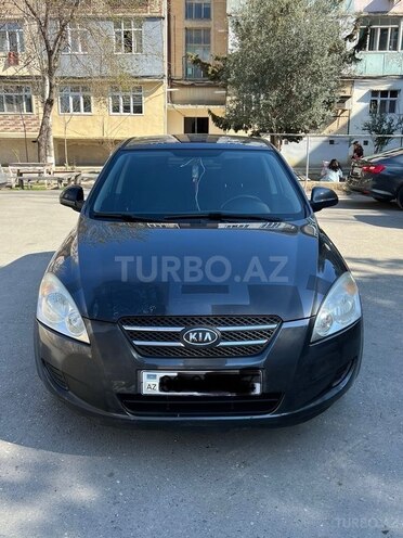 Kia Ceed 2009, 176,000 km - 1.4 l - Sumqayıt