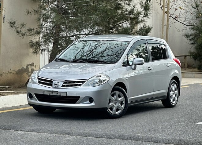 Nissan Tiida 2011, 68,000 km - 1.5 л - Bakı
