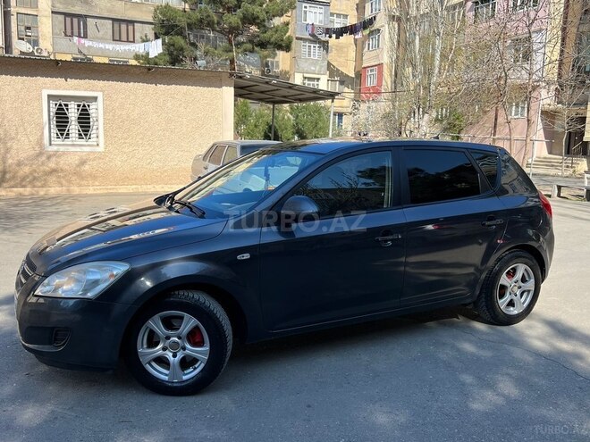 Kia Ceed 2009, 176,000 km - 1.4 l - Sumqayıt