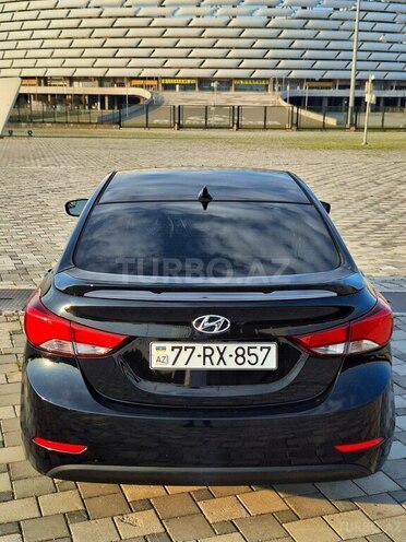Hyundai Elantra 2015, 70,000 km - 1.8 l - Bakı