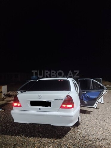 Mercedes C 220 1999, 464,000 km - 2.2 l - Tovuz